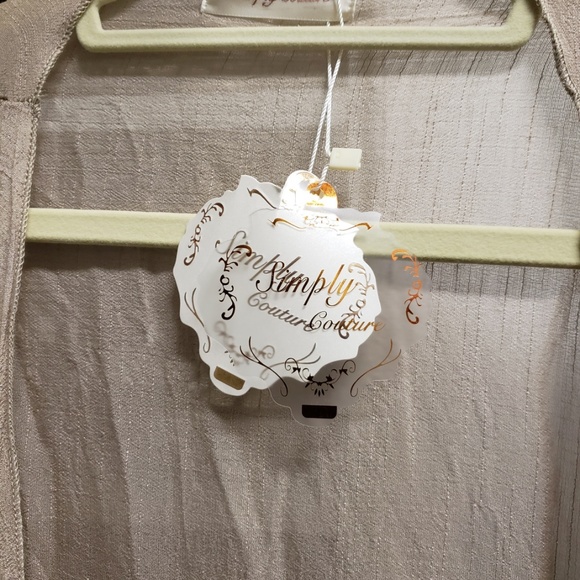 SIMPLY COUTURE - Picture 5 of 5